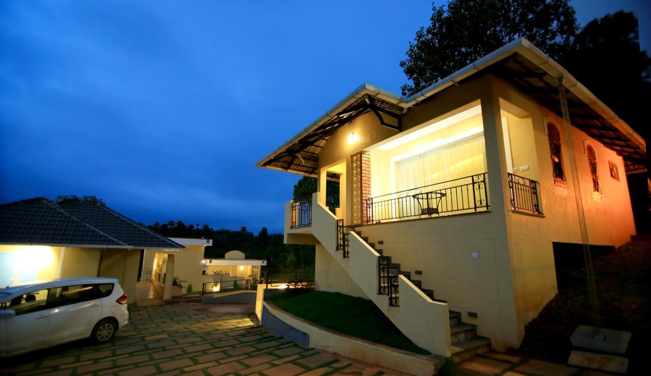 Vista Del Lago Ambalavayal Esterno foto